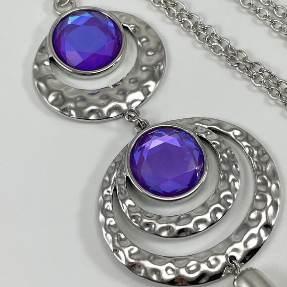 Silver Tone Boho Purple Glass Rhinestone Hammer Finish Pendant Tassel Necklace - Picture 4 of 8